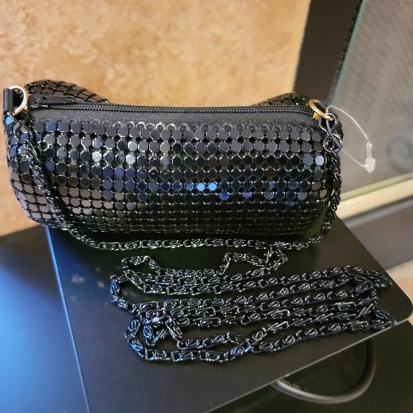 Source Unknown Handbags - Mini Purse Barrel Bag Black Sequin Chain Crossbody